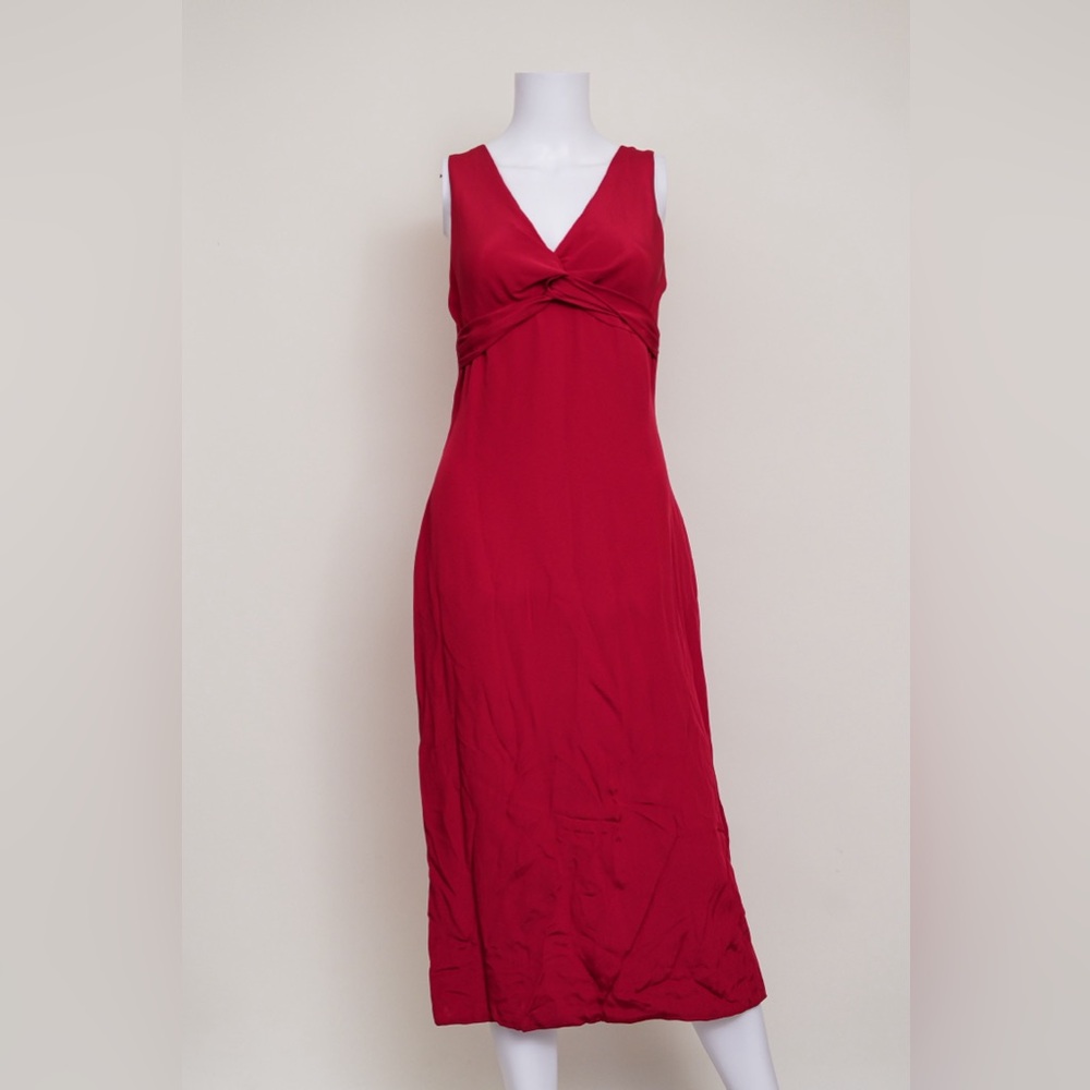 Vera wang red twisted front sleeveless silk dress Size 4